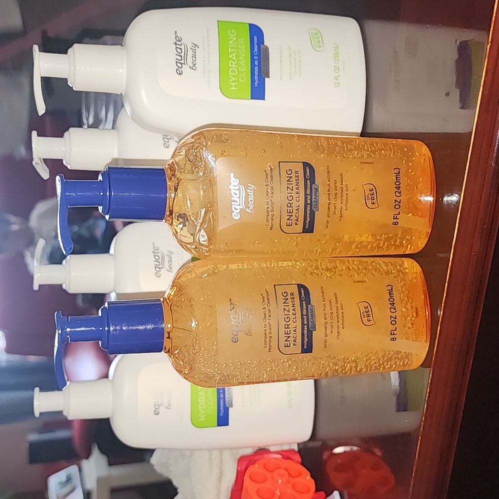 Energizing Facial Cleanser